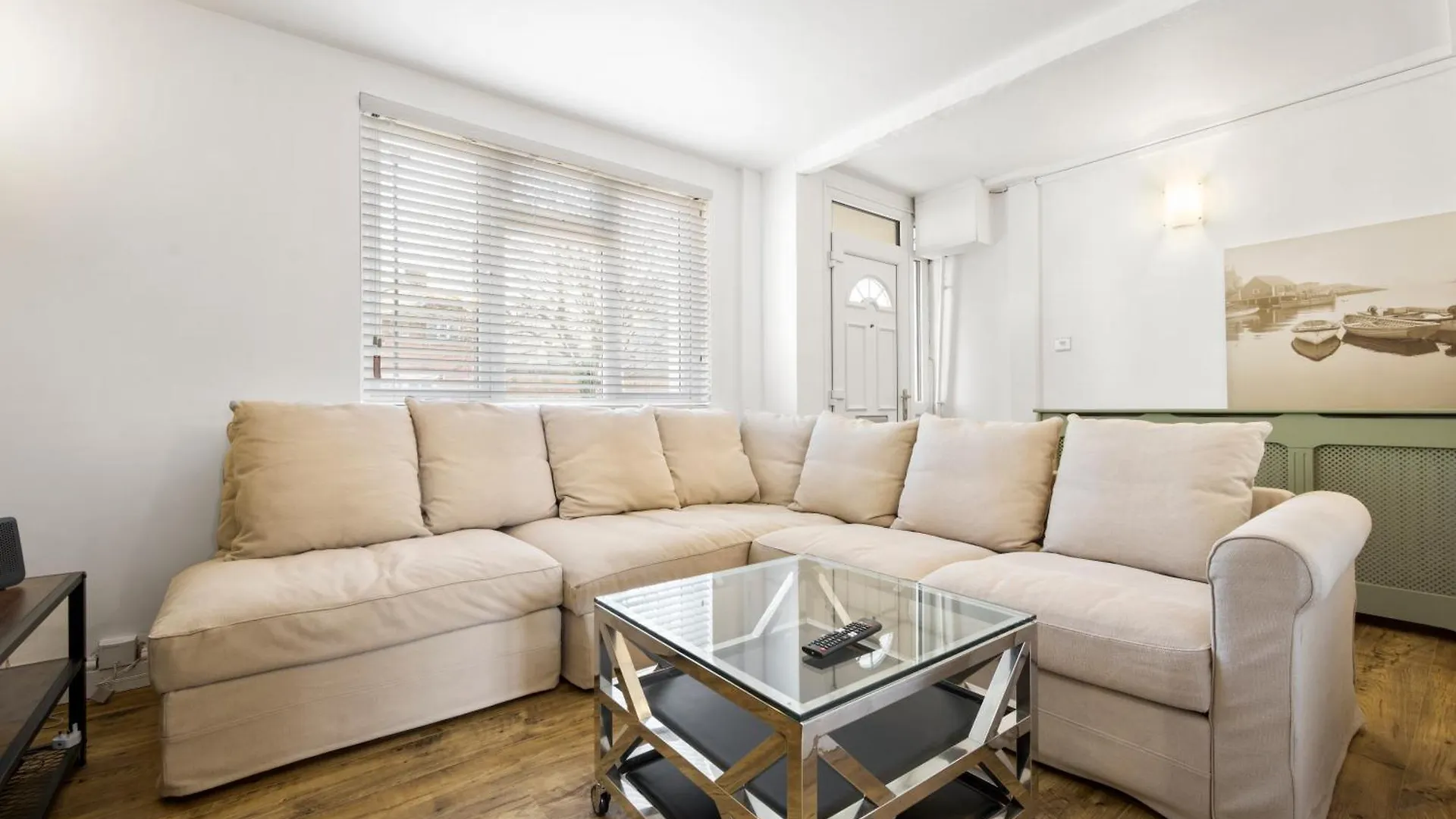 Modern 4 Bed & 4 En-Suite City Centre With Parking Southampton 0*,  United Kingdom